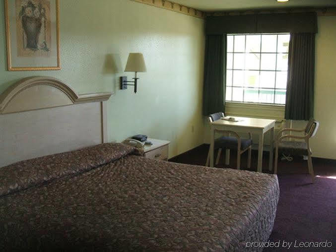 Scottish Inn And Suites Nrg Park/Texas Medical Center - 休斯敦 客房 照片